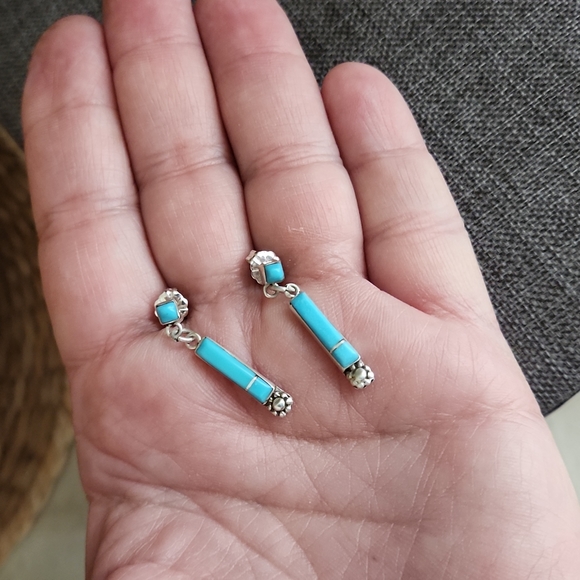 Gorgeous Native American Zuni Inlay Turquoise Dangle Earrings - Picture 8 of 9